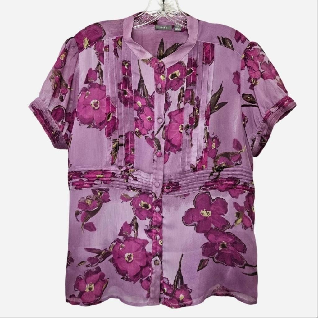 Purple Floral Short Sleeve Blouse With Pleated Front And Buttoned Front Size Xl